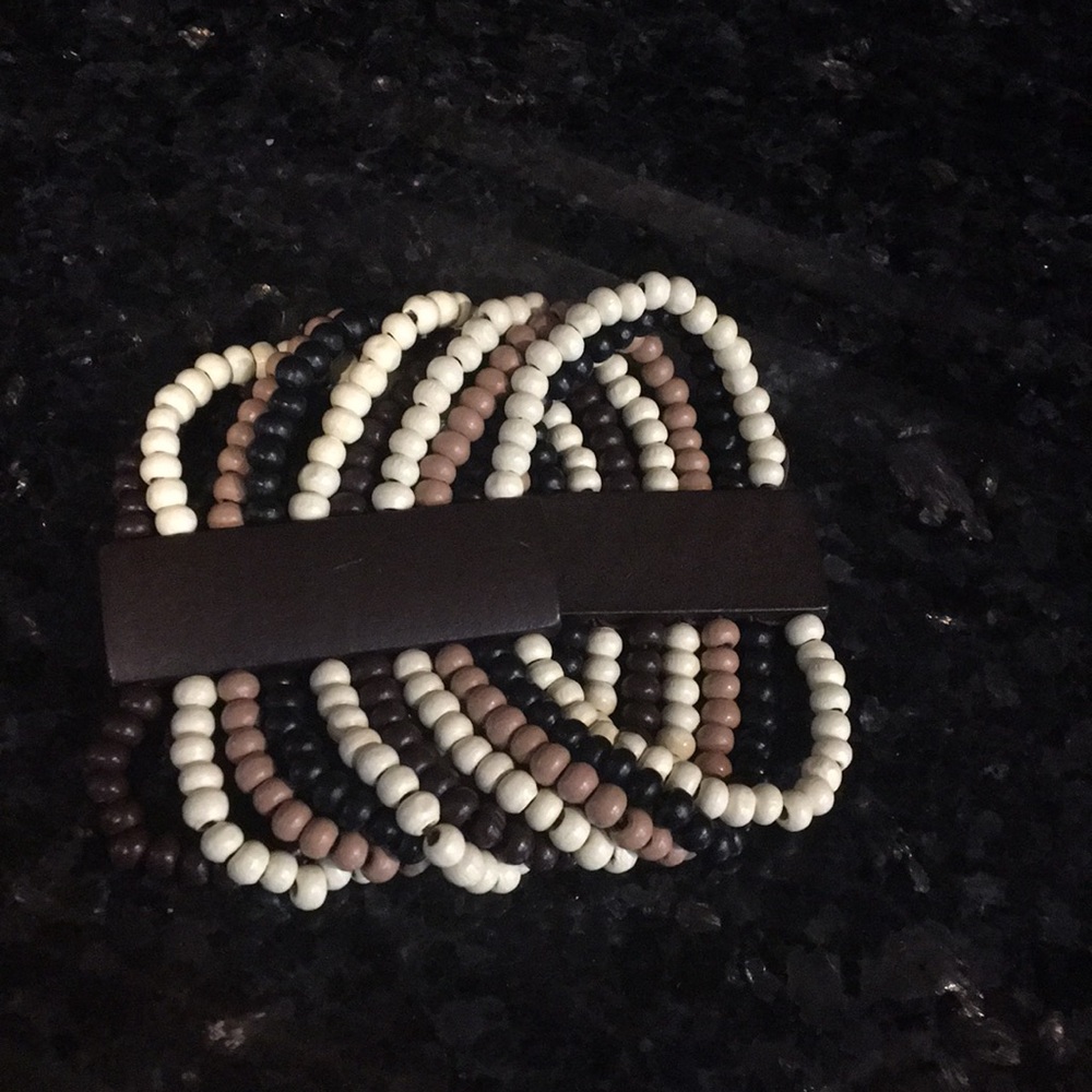 Wooden bead bracelet